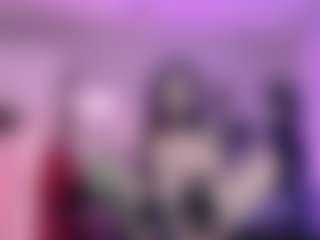 Iveystrigoi's Live Sex Cam Show