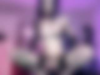 Iveystrigoi's Live Sex Cam Show