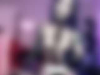 Iveystrigoi's Live Sex Cam Show