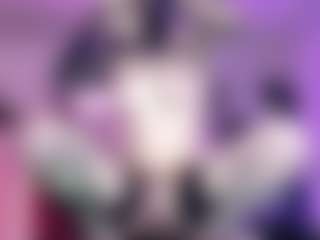 Iveystrigoi's Live Sex Cam Show