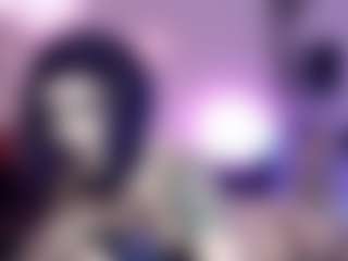 Iveystrigoi's Live Sex Cam Show