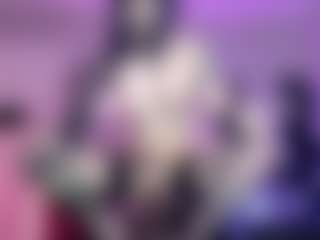 Iveystrigoi's Live Sex Cam Show