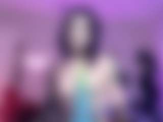 Iveystrigoi's Live Sex Cam Show