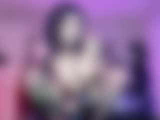 Iveystrigoi's Live Sex Cam Show