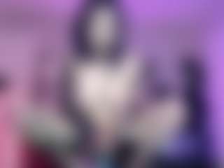 Iveystrigoi's Live Sex Cam Show
