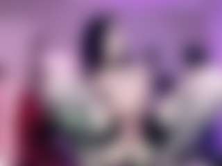 Iveystrigoi's Live Sex Cam Show