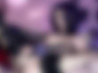 Iveystrigoi's Live Sex Cam Show