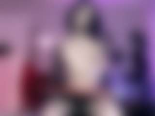 Iveystrigoi's Live Sex Cam Show