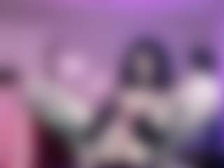 Iveystrigoi's Live Sex Cam Show