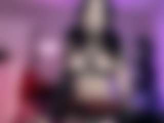 Iveystrigoi's Live Sex Cam Show