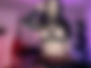 Iveystrigoi's Live Sex Cam Show