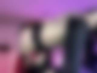 Iveystrigoi's Live Sex Cam Show