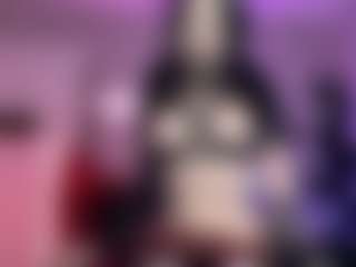 Iveystrigoi's Live Sex Cam Show