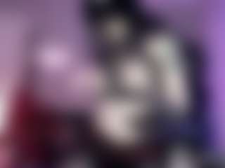Iveystrigoi's Live Sex Cam Show