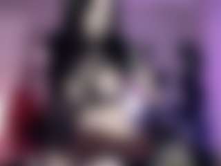 Iveystrigoi's Live Sex Cam Show