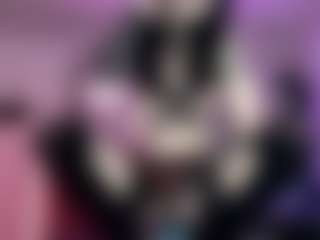 Iveystrigoi's Live Sex Cam Show