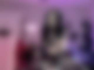 Iveystrigoi's Live Sex Cam Show