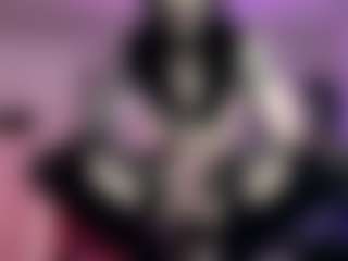 Iveystrigoi's Live Sex Cam Show