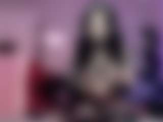 Iveystrigoi's Live Sex Cam Show