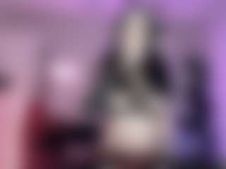Iveystrigoi's Live Sex Cam Show