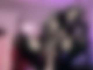 Iveystrigoi's Live Sex Cam Show