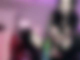Iveystrigoi's Live Sex Cam Show