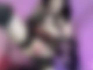 Iveystrigoi's Live Sex Cam Show