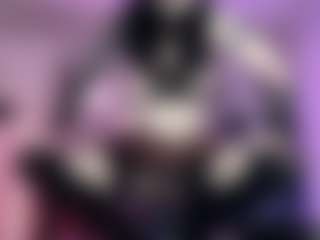 Iveystrigoi's Live Sex Cam Show