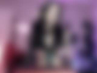 Iveystrigoi's Live Sex Cam Show