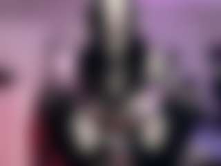 Iveystrigoi's Live Sex Cam Show