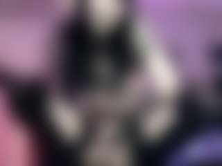 Iveystrigoi's Live Sex Cam Show