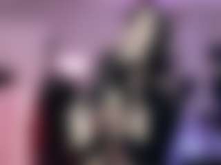 Iveystrigoi's Live Sex Cam Show