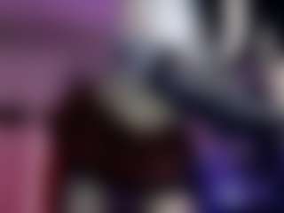Iveystrigoi's Live Sex Cam Show