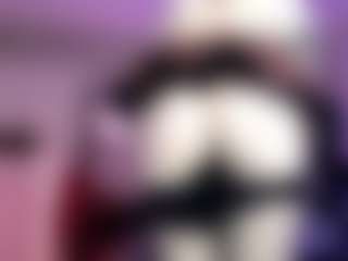 Iveystrigoi's Live Sex Cam Show