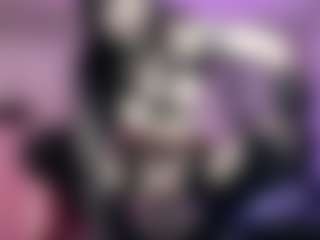 Iveystrigoi's Live Sex Cam Show
