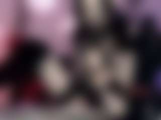 Iveystrigoi's Live Sex Cam Show