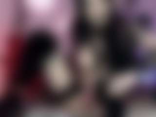 Iveystrigoi's Live Sex Cam Show