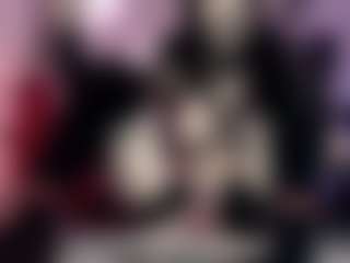 Iveystrigoi's Live Sex Cam Show