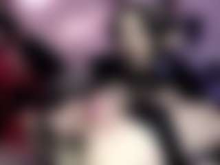 Iveystrigoi's Live Sex Cam Show
