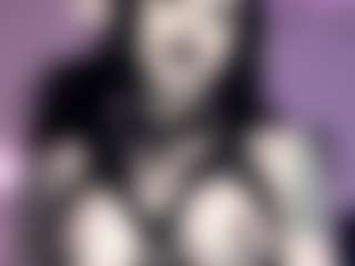 Iveystrigoi's Live Sex Cam Show