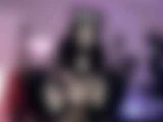 Iveystrigoi's Live Sex Cam Show