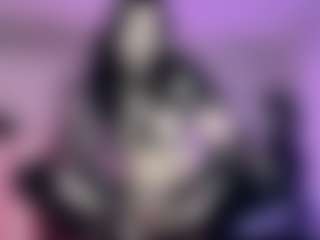 Iveystrigoi's Live Sex Cam Show