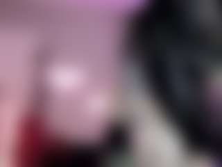 Iveystrigoi's Live Sex Cam Show