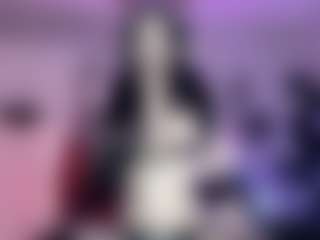 Iveystrigoi's Live Sex Cam Show