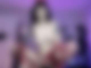 Iveystrigoi's Live Sex Cam Show