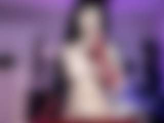 Iveystrigoi's Live Sex Cam Show