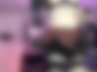 Iveystrigoi's Live Sex Cam Show