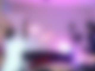 Iveystrigoi's Live Sex Cam Show