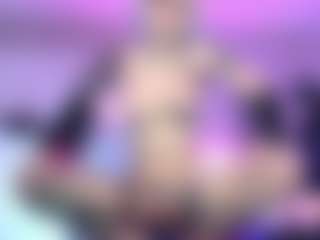 Iveystrigoi's Live Sex Cam Show