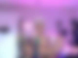 Iveystrigoi's Live Sex Cam Show